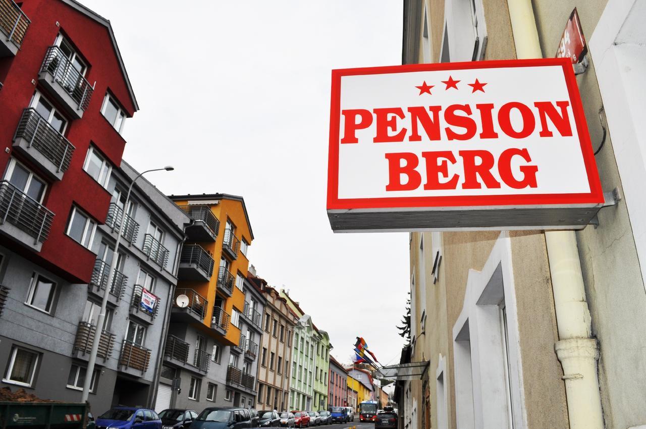 Pension Berg Prague Exterior photo